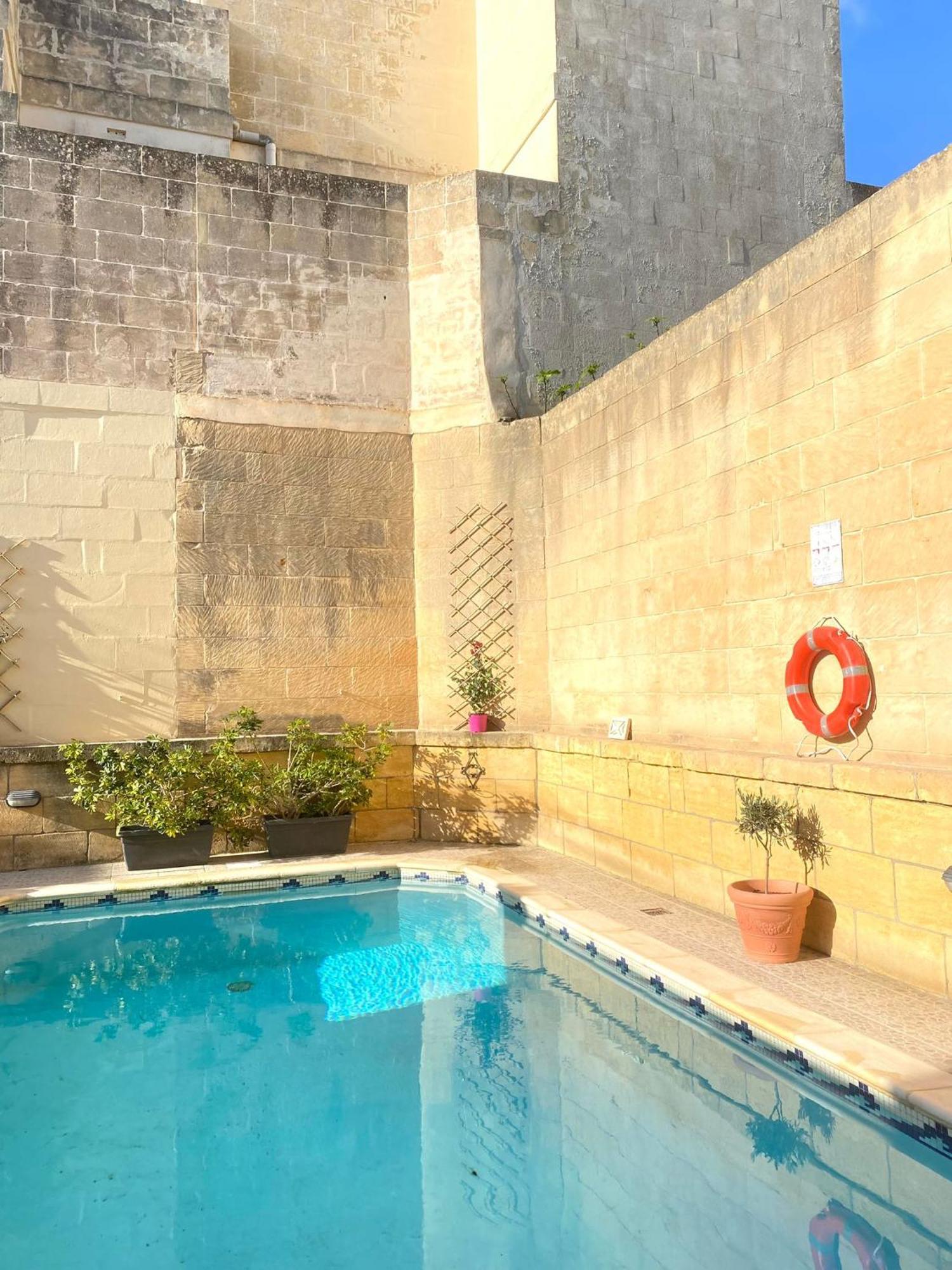 A La Maison B&B Xagħra Exterior foto